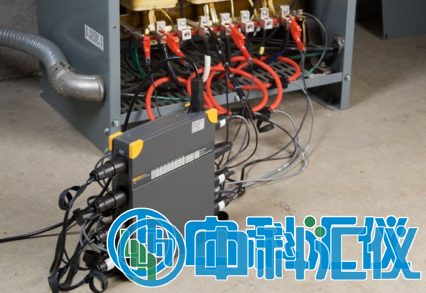 美國Fluke 1760TR基本型三相電能質(zhì)量記錄儀.png